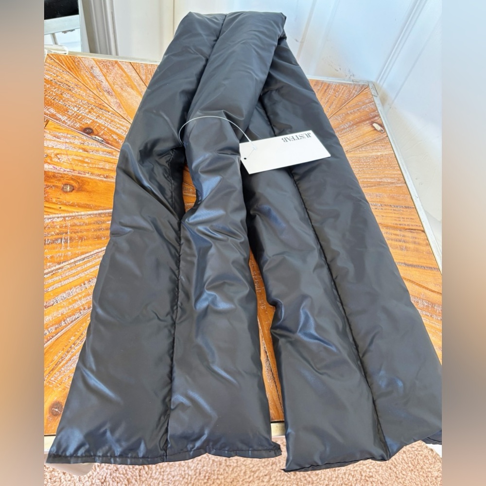 NWT JustFab Black Puffer Scarf